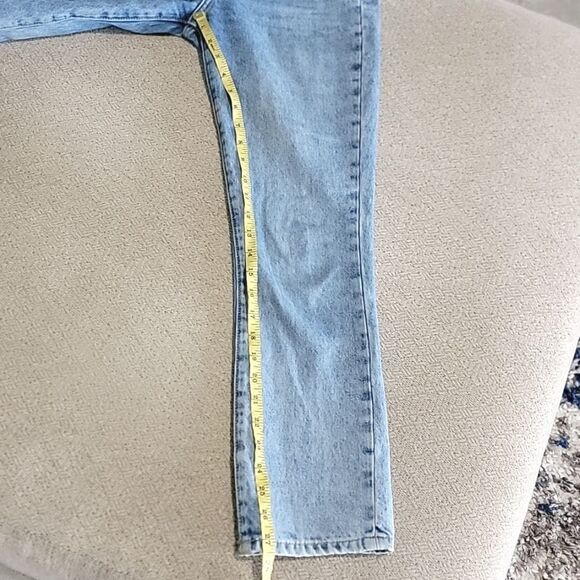 LOVERS AND FRIENDS Reece Distressed High Rise Slim Straight Leg Jeans - … - Picture 11 of 16